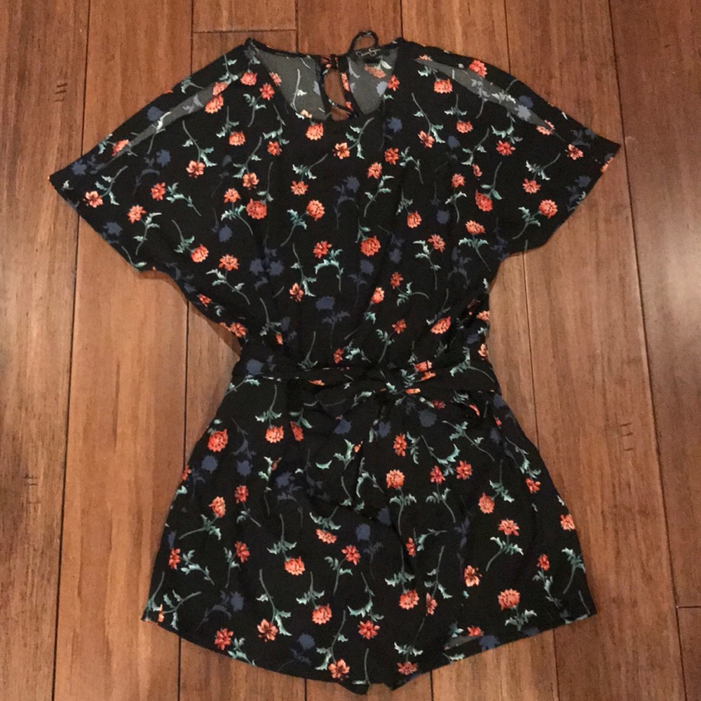 Jessica Simpson Floral skort romper.